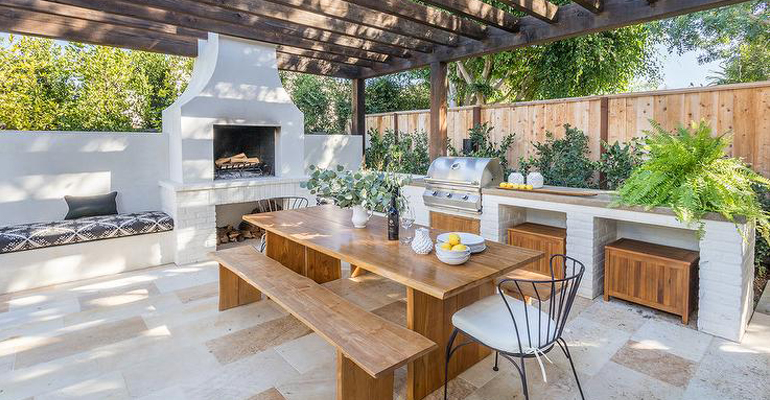 L'été arrive : Tous à vos barbecues avec les Cheminées Viano L'été arrive : Tous à vos barbecues avec les Cheminées Viano