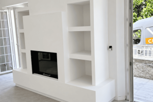 Installation d’une cheminée sur mesure avec niches à Vence